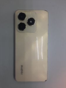 Б/у Мобільний телефон Realme c61 6/128gb 01-200909255