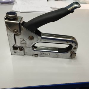 Б/в Степлер Berg 24-027 01-200913270