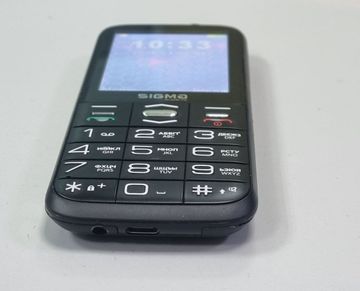 Б/в Мобільний телефон Sigma comfort 50 grace 01-200913217