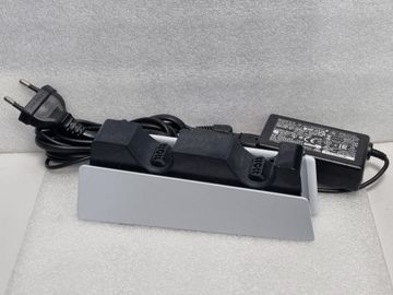 Б/в Зарядний пристрій для геймпада Sony dualsense charging station 01-200913107