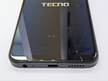Б/в Мобільний телефон Tecno spark 30c kl5n 6/128gb 01-200896726