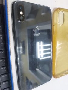 Б/в Мобільний телефон Apple iphone x 64gb 01-200916921