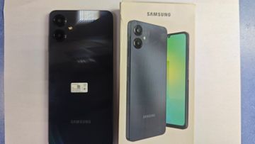 Б/в Мобільний телефон Samsung galaxy a06 4/128gb 01-200918080