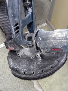 Б/у Шлифовальная машина Bosch gtr 550 01-200936087