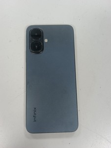 Б/в Мобільний телефон Infinix smart 10 4/128gb 01-200949340