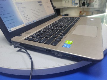 Б/в Ноутбук Asus 15/pentium n4200 ddr3/4gb ddr3/hdd 500 gb/geforce 810m 01-200963805