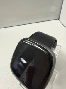 Б/в Смарт-годинник Fitbit versa 4/graphite 01-200966215