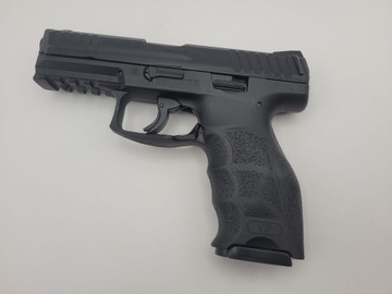 Б/в Пістолет для страйкболу Umarex gbb heckler&koch vp9 co2 01-200991720