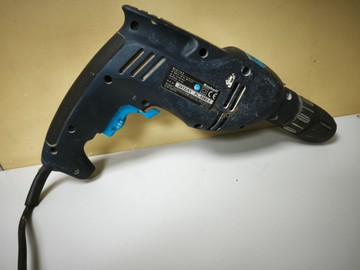 Б/в Дриль ударний Einhell bt-id 710 e 01-201007395