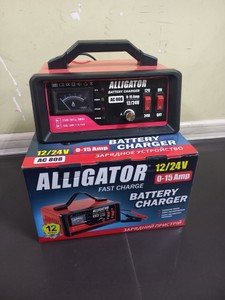 Б/в Автомобільний зарядний пристрій Alligator ac808 01-201020817