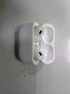 Б/в Навушники Apple airpods pro 2nd generation with magsafe charging case usb-c 01-201062717