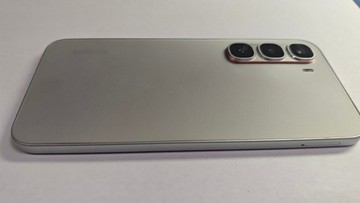 Б/в Мобільний телефон Infinix hot 60 pro 8/128gb 01-201077169