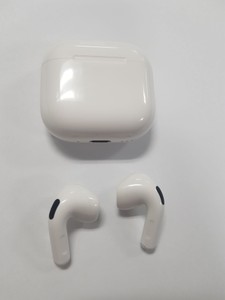 Б/в Навушники Apple airpods 4 with active noise cancellation 01-201118426