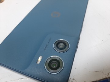 Б/в Мобільний телефон Motorola moto g06 4g 4/64gb 01-201126896