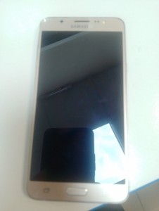 Б/в Мобільний телефон Samsung galaxy j7 2016 2/16gb 01-201138762