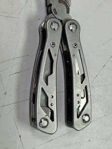 Б/в Мультитул Stanley multitool 01-201138092