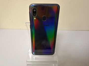 Б/у Мобільний телефон Samsung galaxy a40 2019 sm-a405 4/64gb 01-201181098