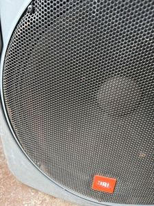 01-200548913: Jbl eon 15