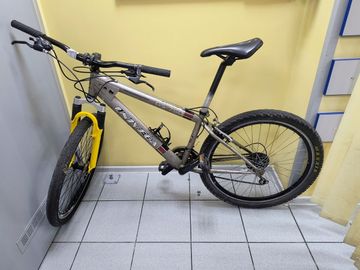 01-200582230: Univega ram ds 750