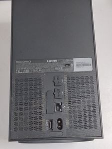 01-200590442: Microsoft xbox series x 1tb