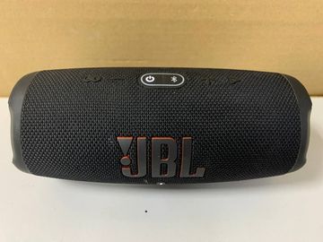 01-200630250: Jbl charge 5