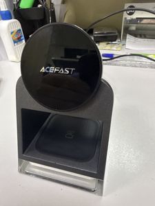 01-200765642: Acefast e17