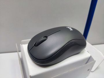 01-200775444: Logitech m240