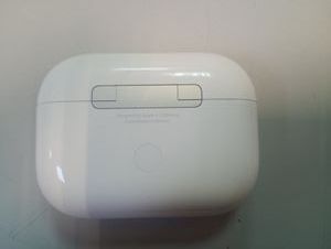 01-200770585: Apple airpods pro 2nd generation with magsafe charging case usb-c