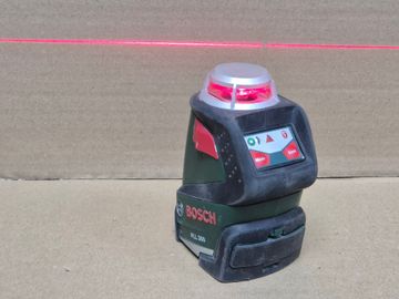 01-200775557: Bosch pll 360