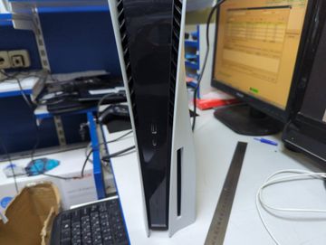 Б/в Ігрова приставка Sony playstation 5 825gb 01-200802690