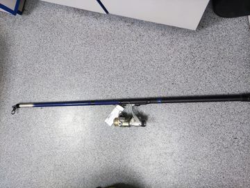 Б/у Удилище Flagman magnum black pole 400 с катушкой eugen 01-200804470