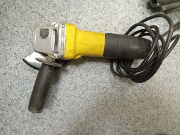 Б/в Кутова шліфмашина Stanley stgs7125 01-200805566