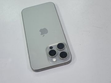 Б/у Мобильный телефон Apple iphone 15 pro max 256gb 01-200833151