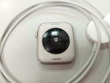 Б/в Смарт-годинник Apple watch se 2 gps 44mm aluminium case 01-200834000