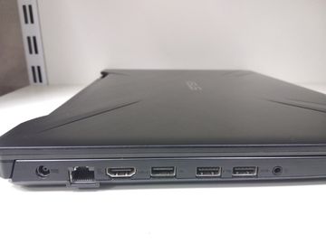 Б/у Ноутбук Asus 15/ryzen 7 3750h ddr4/8gb ddr3/hdd *відсутній/ssd 480 gb/radeon r7 m330 01-200839339