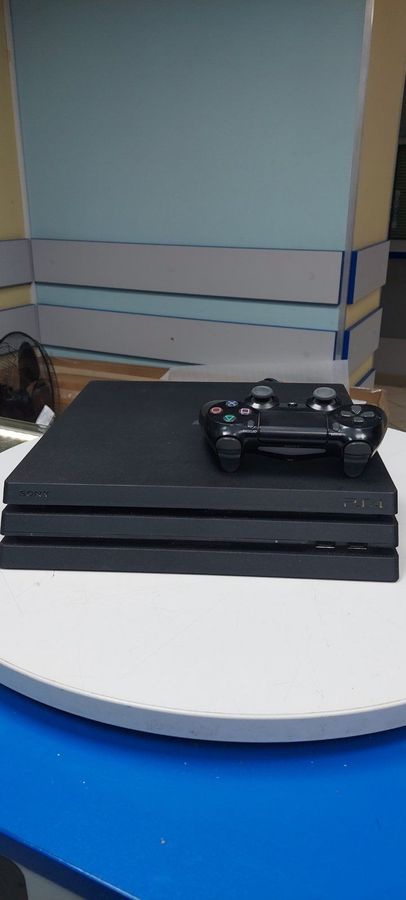 playstation 4 pro 1tb
