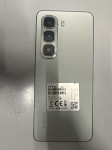 Б/в Мобільний телефон Infinix hot 50 8/128gb 01-200855958