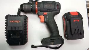 Б/у Шуруповерт Dnipro-M cd-201hbc compact 1акб 2ah зп 01-200864912