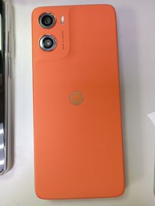 Б/в Мобільний телефон Motorola moto g06 4g 4/64gb 01-200888066