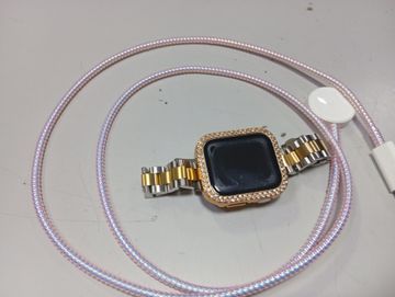 Б/в Смарт-годинник Apple watch se gps 40mm aluminum case 01-200890829