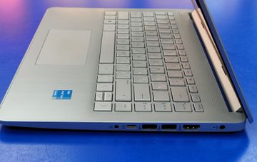 Б/в Ноутбук Hp 15/pentium n6000 ddr4/4gb ddr4/ssd 512 gb/*інтегрована 01-200739495
