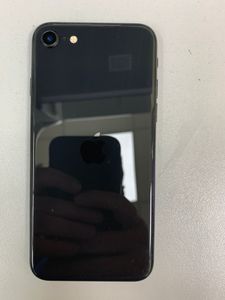 Б/в Мобільний телефон Apple iphone se 2020 64gb 01-200892345