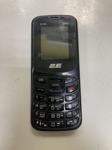 Б/в Мобільний телефон 2E e180 2023 01-200892641