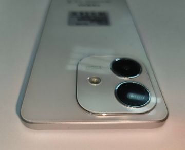 Б/в Мобільний телефон Oppo a3 4g 6/128gb 01-200895912