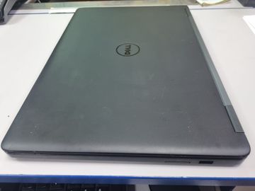 Б/в Ноутбук Dell 15/core i5 5300u ddr3/16gb ddr3/ssd 500 gb/geforce 830m 01-200902134