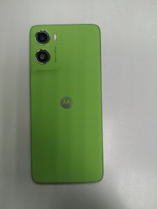 Б/в Мобільний телефон Motorola moto g06 4g 4/256gb 01-200903364