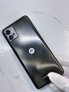Б/у Мобільний телефон Motorola moto g32 6/128gb xt2235-2 01-200903631