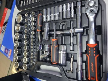 Б/в Набір інструментів Dnipro-M ultra 110шт 01-200878110