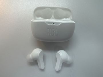 Б/у Наушники Jbl wave beam 01-200906104