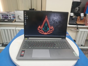 Lenovo 15/ryzen 3 7320u ddr5/8gb ddr5/hdd *відсутній/ssd 256 gb/*інтегрована